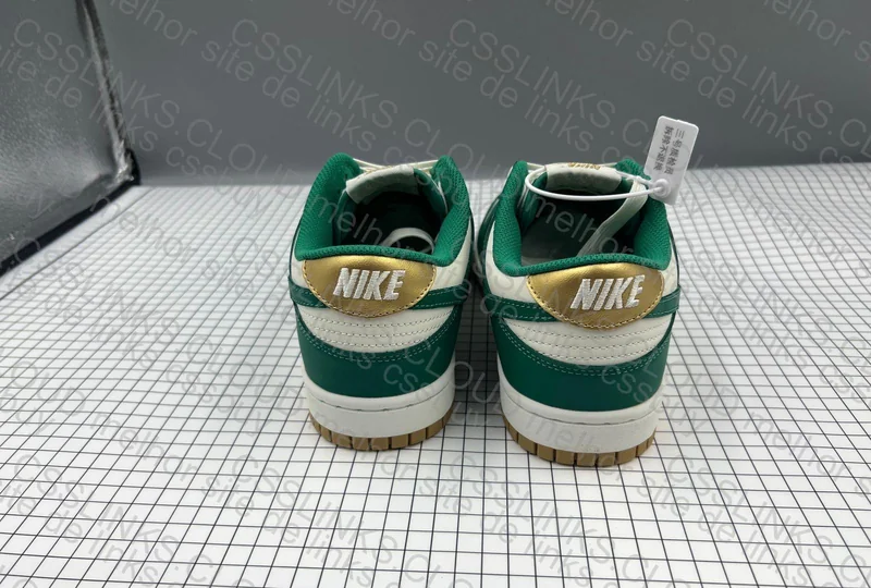 Dunk Malachite University Gold 7