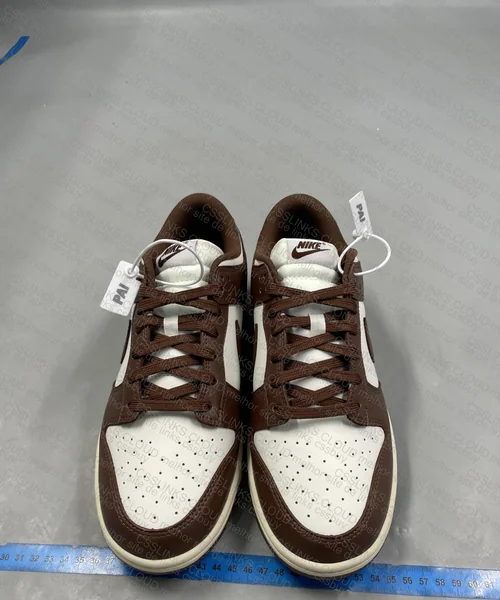 Dunk Brown Help 3