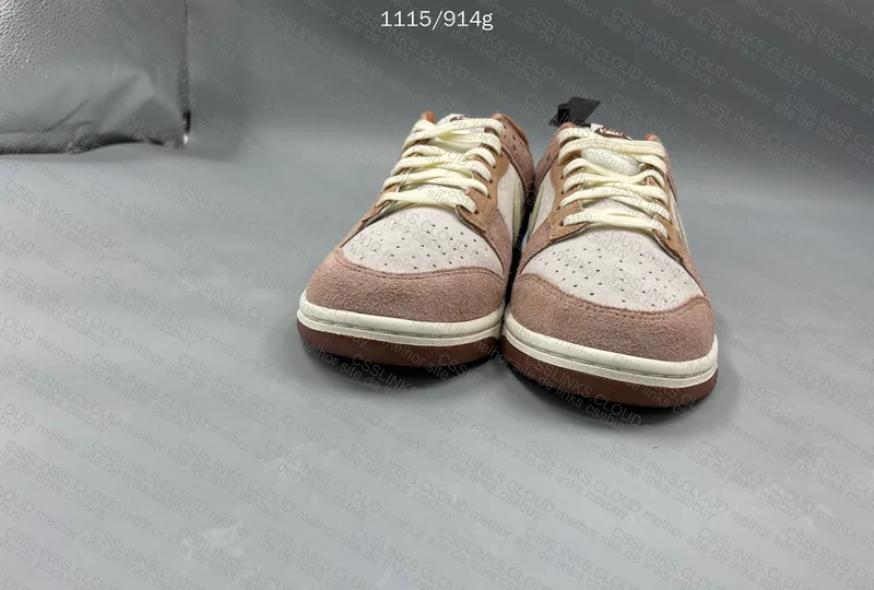 Dunk Medium Curry 9