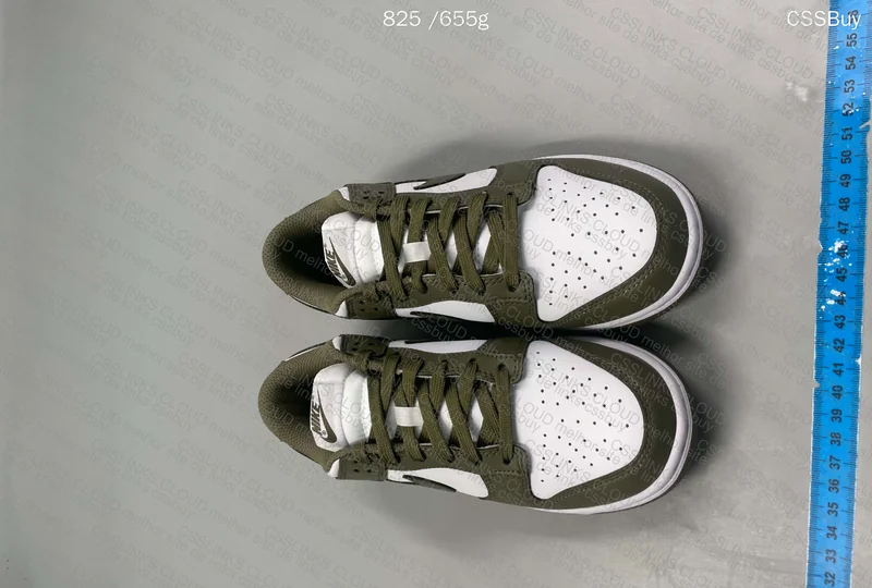 Dunk Medium Low Olive
