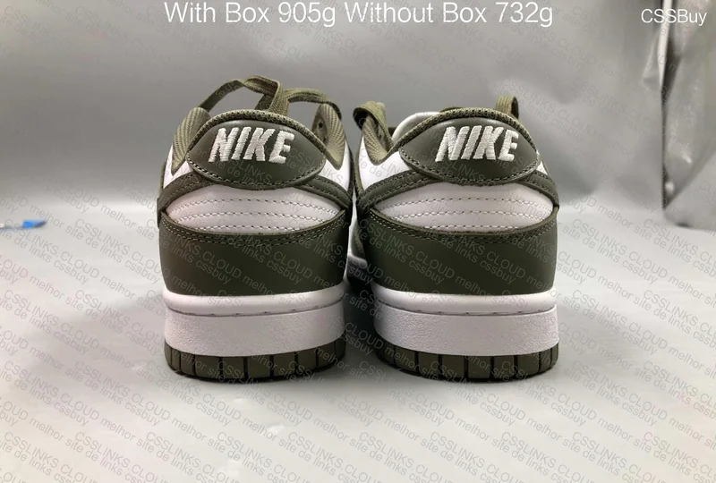Dunk medium olive 3