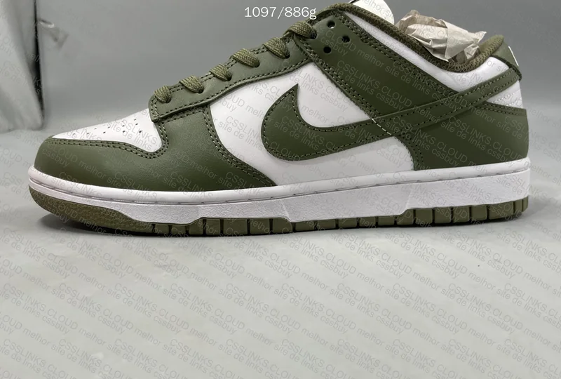 Dunk Medium Olive - SALE 7