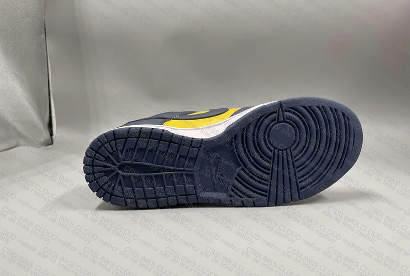Dunk Michigan Gl? ajudem 8