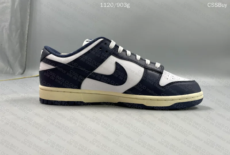 Dunk Midnight navy 11