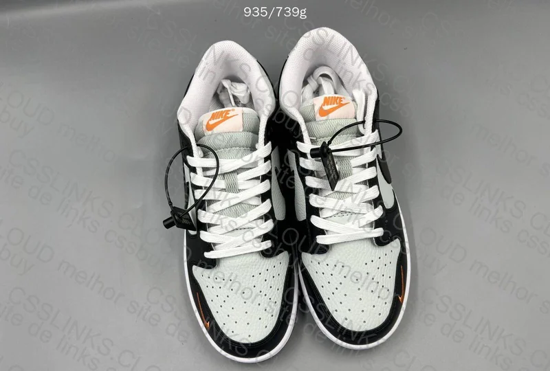 Dunk Mini Swoosh - Black Total Orange 4