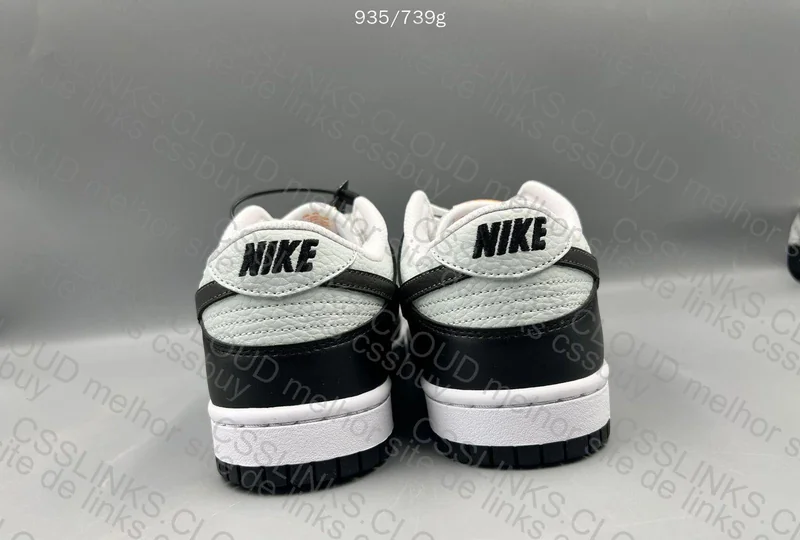 Dunk Mini Swoosh - Black Total Orange 6