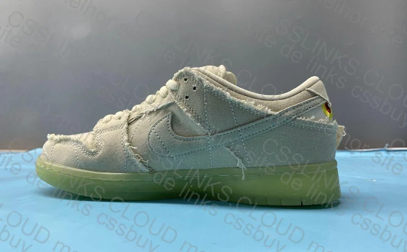 dunk mummy / YEEZY 350 2