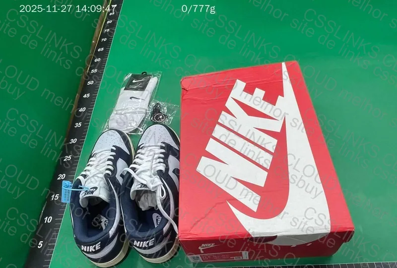 Dunk Navy Blue 3