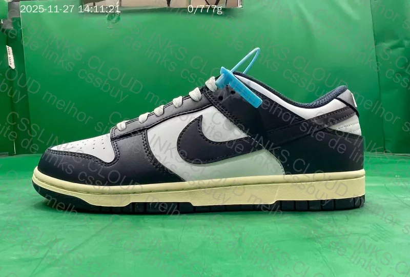 Dunk Navy Blue 4
