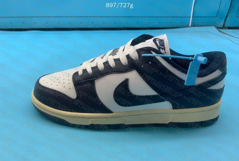 Dunk Navy Blue (SALE) 8