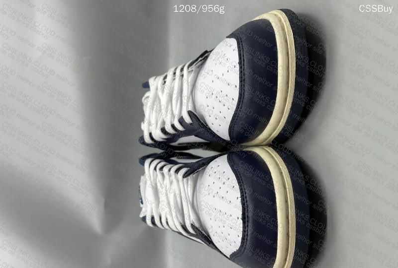 Dunk Navy blue (tem alguma faw?)