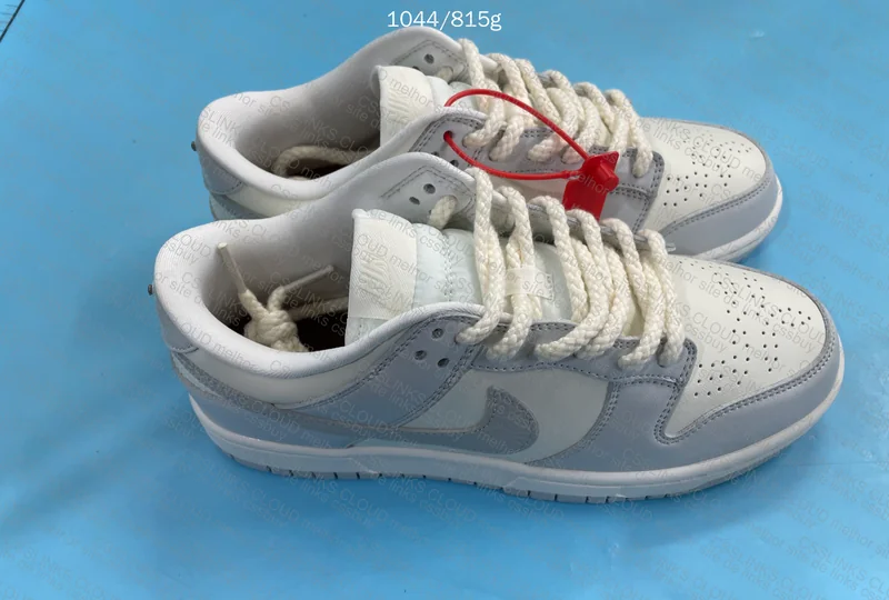 Dunk Needlework GL? 6