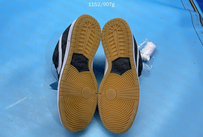 DUNK NEW VT 6