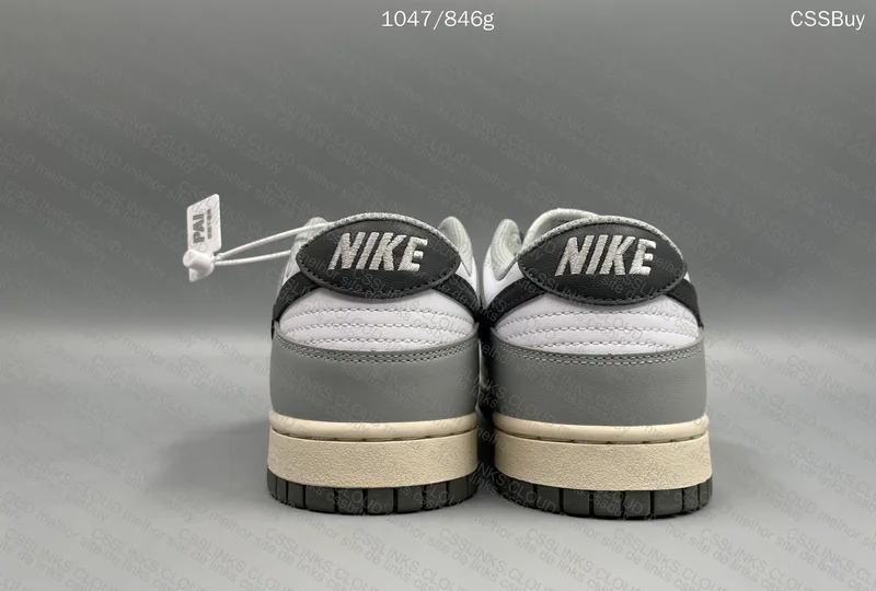 DUNK NEW VT LIGHT SMOKE GREY 4