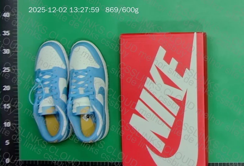 Dunk North Carolina Blue