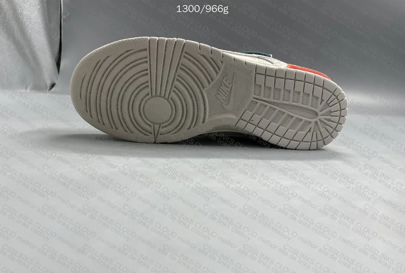 Dunk OFF-WHITE lot 16 8