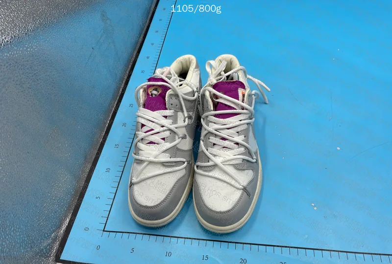 Dunk Off-White Lot 3 Blind Box 7