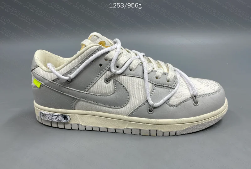 DUNK OFF-WHITE LOT 49 OF 50