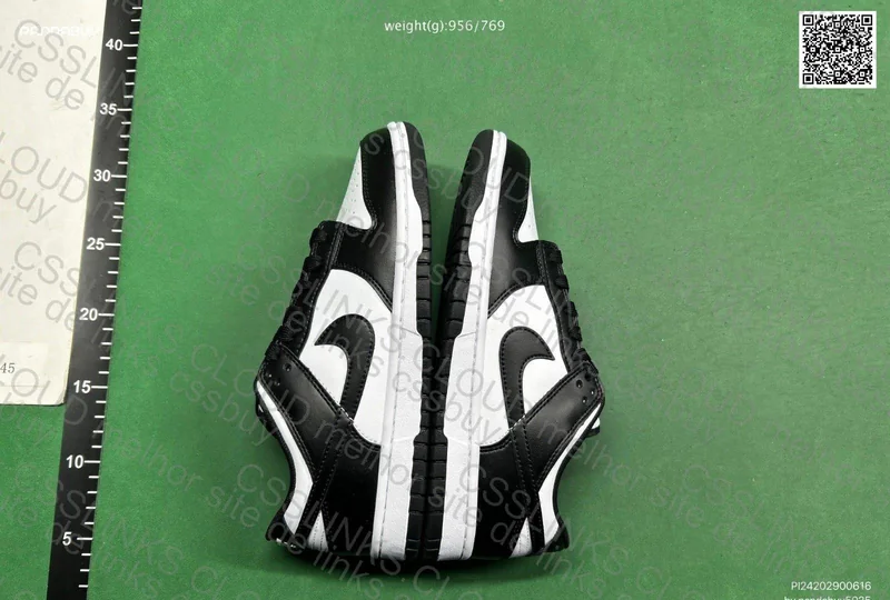 Dunk - Panda 3
