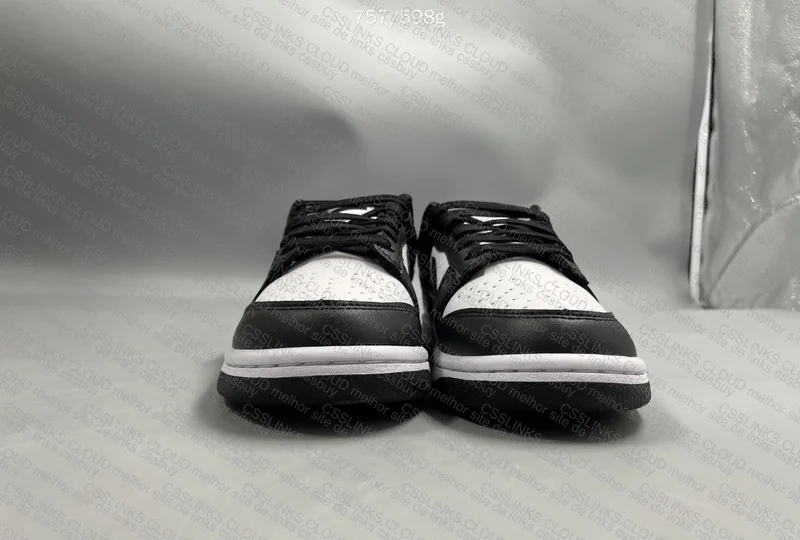 Dunk Panda Women's 2