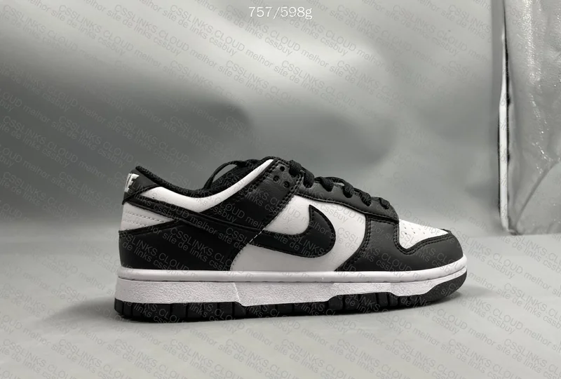 Dunk Panda Women's 5