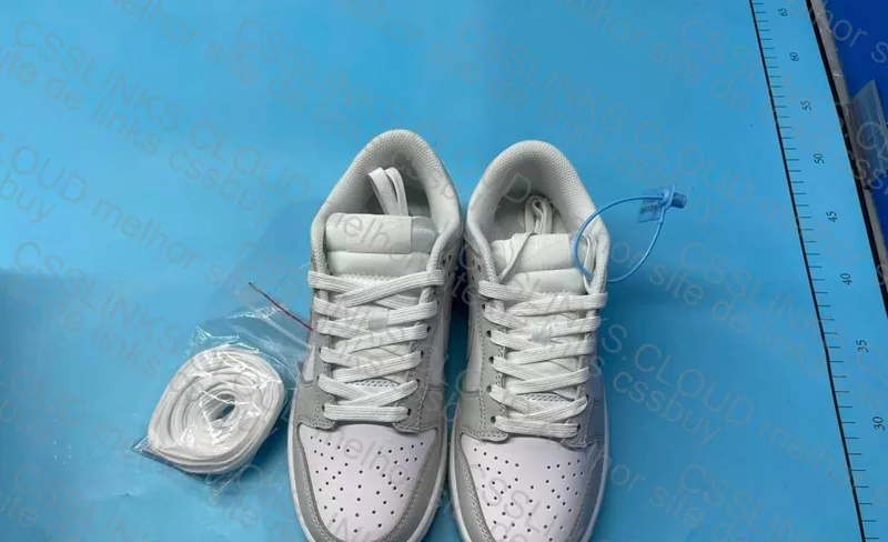 Dunk Photon Dust 9