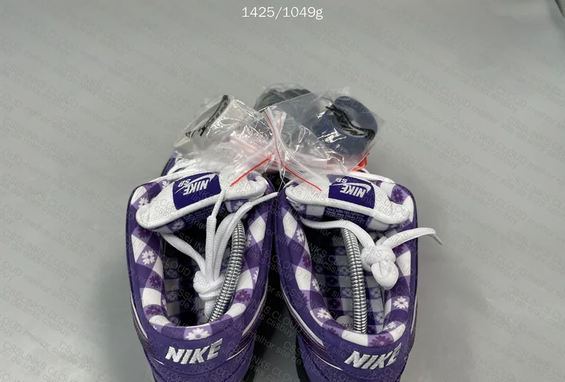 dunk purple lobster 9