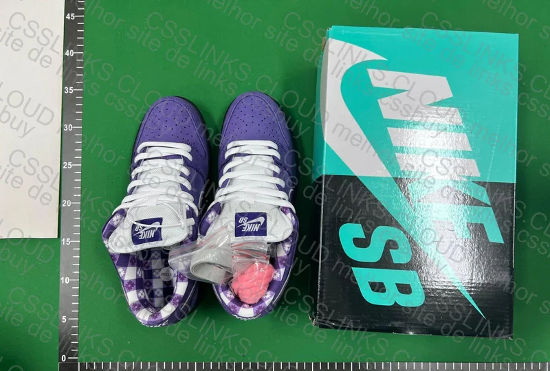Dunk Purple lobster 5