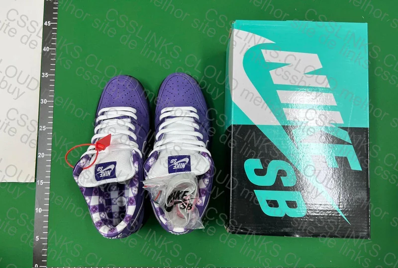 Dunk Purple Lobster - M Batch