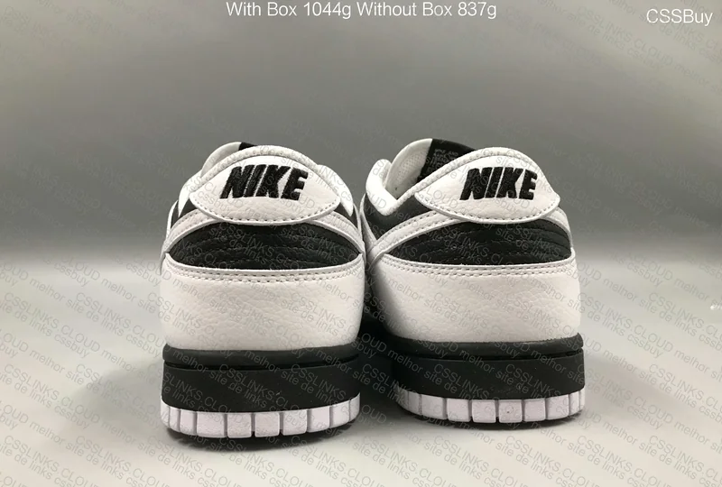 Dunk Reverse Panda / Nike Tech Fleece Shorts 3