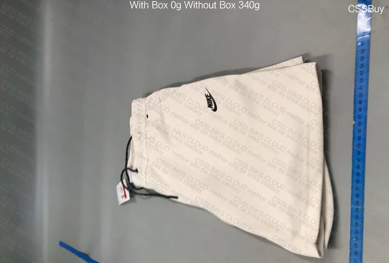 Dunk Reverse Panda / Nike Tech Fleece Shorts 8