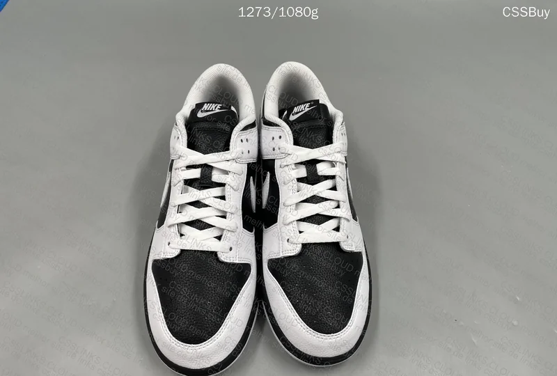 Dunk Reverse Panda (Help Me, It's My First Purchase)
