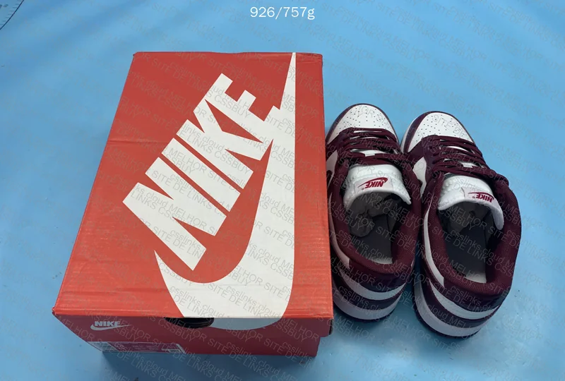 Dunk sale 70y batch M 6