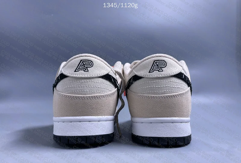 Dunk SB Albino and Black M Batch 3