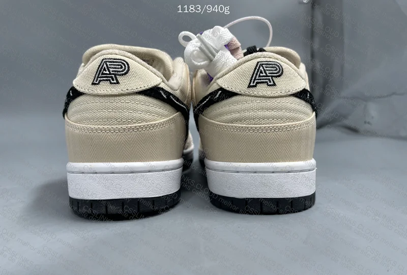 Dunk SB Albino Sale GT 4