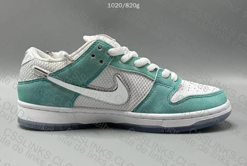 Dunk SB april 4