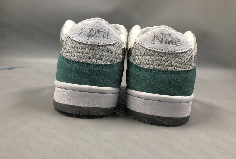 Dunk SB April - LJR Sneakers 6