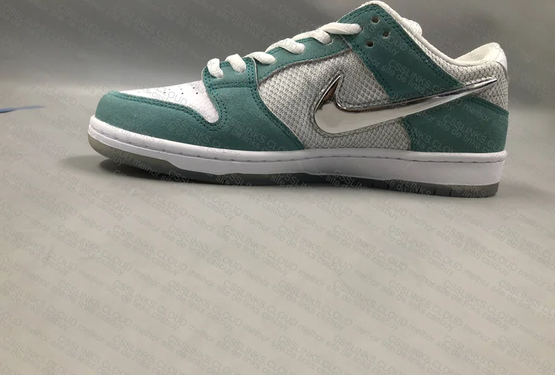 Dunk SB April - LJR Sneakers 7