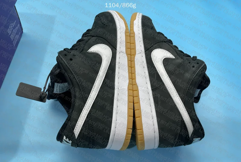 Dunk SB Black Gum
