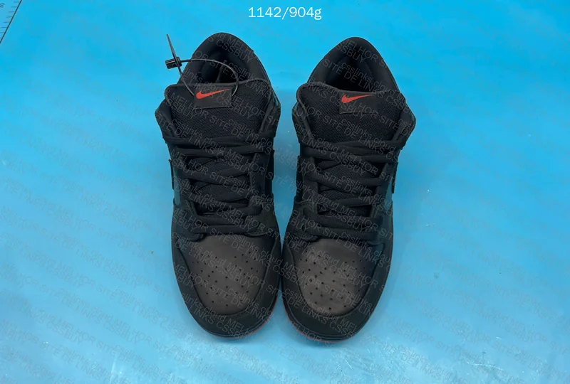 Dunk SB Black Pigeon 2