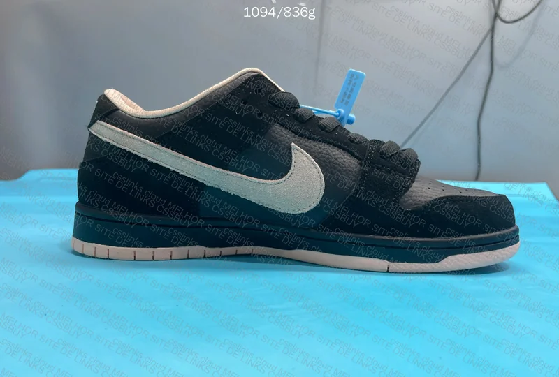 Dunk SB Black Powder Coral - New VT 8