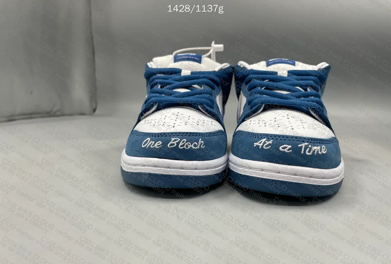 Dunk SB Born x Raised 6