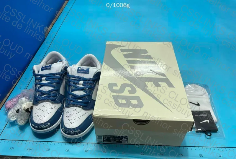 dunk SB born x raised 10