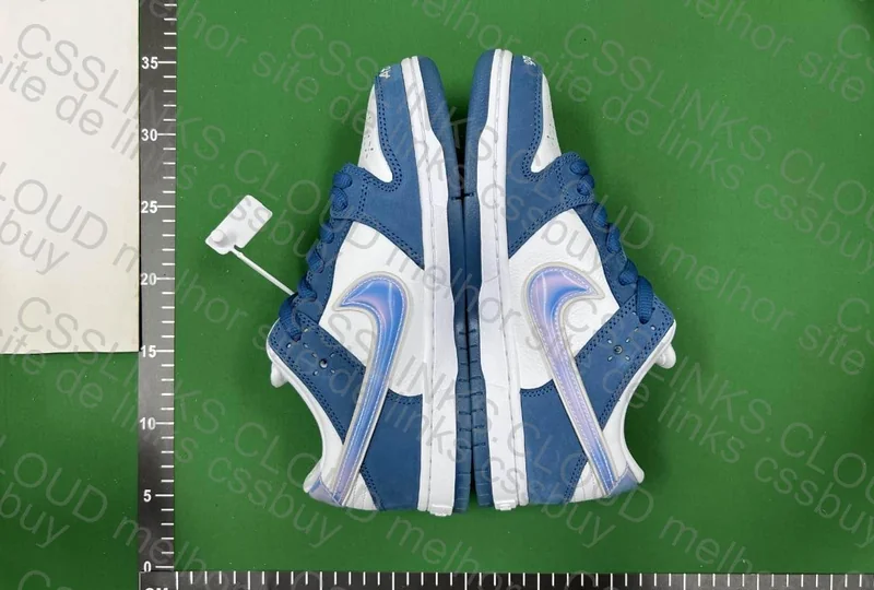Dunk SB Born x Raised - M Batch 4