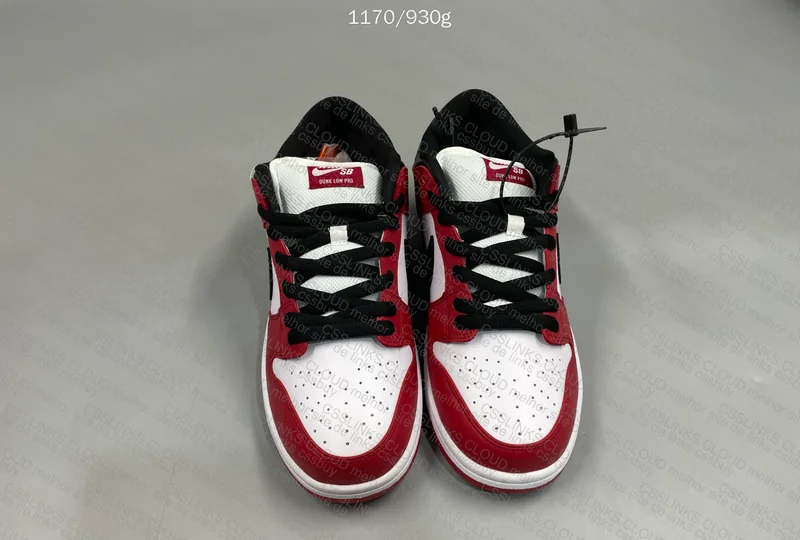 DUNK SB CHICAGO LOW GL? 9