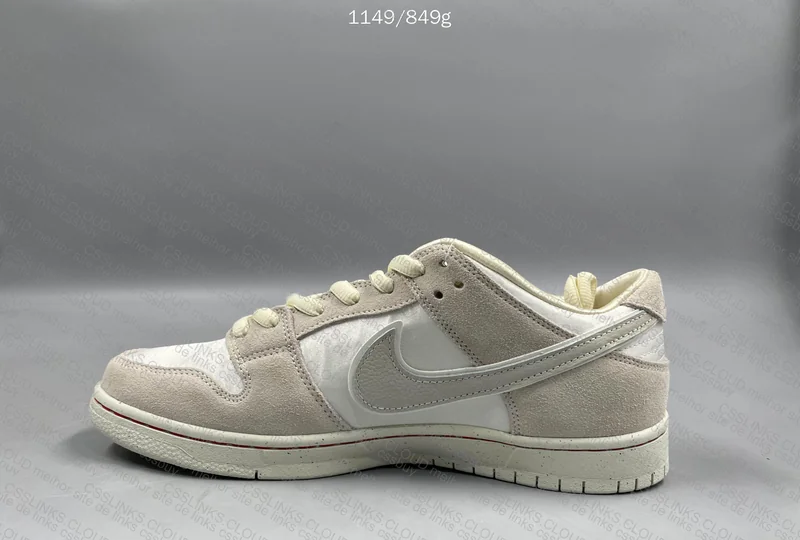 Dunk SB City of Love Light Bone 5