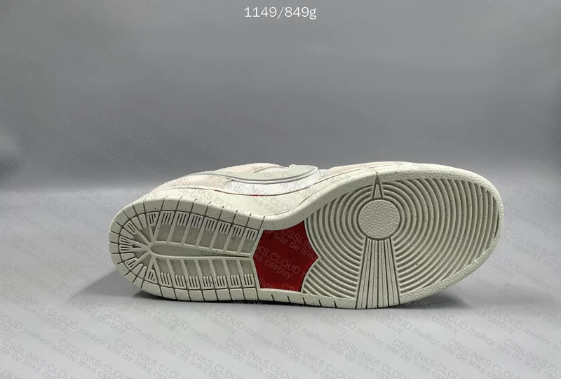 Dunk SB City of Love Light Bone 8