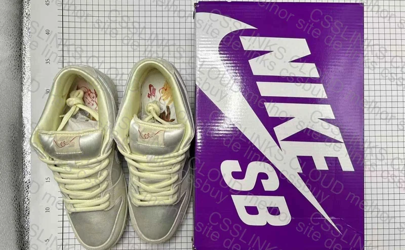 Dunk SB City of Love M Batch