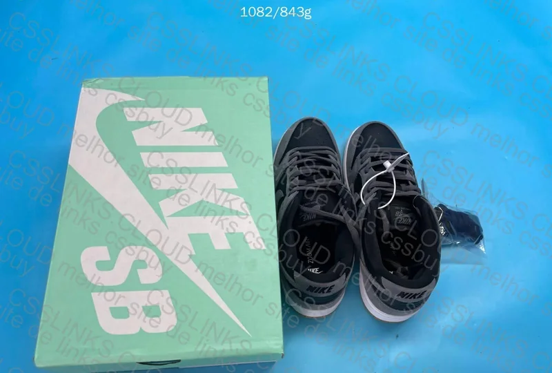 Dunk SB Dark Grey