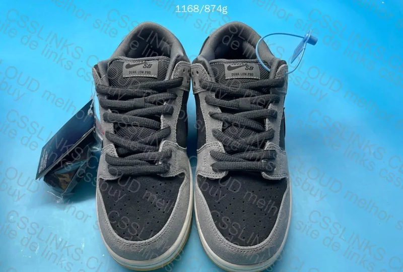 Dunk SB Dark Smoke Grey 7